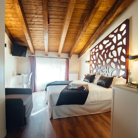 Rural Pinares De Soria بيت للعطل *